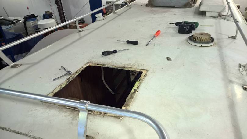 roof photos disassembly