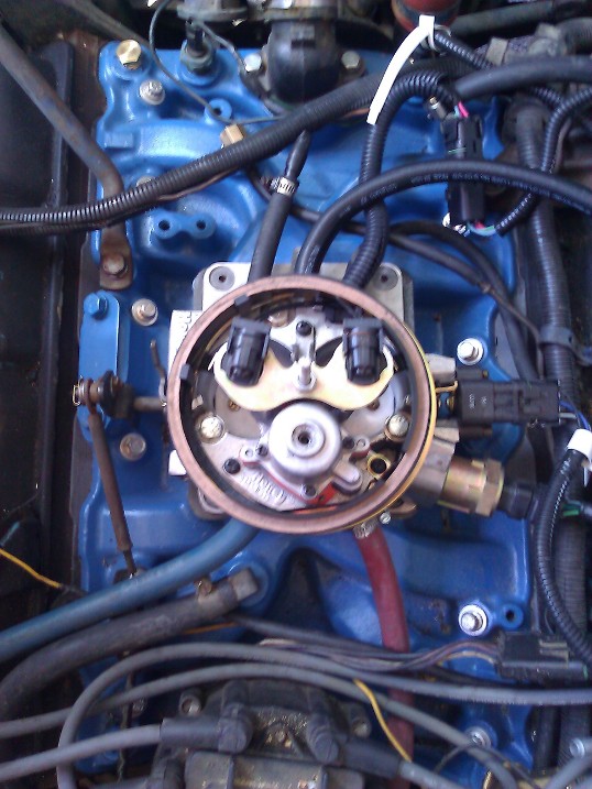 Edlebrock Aluminum Manifold made to look stock