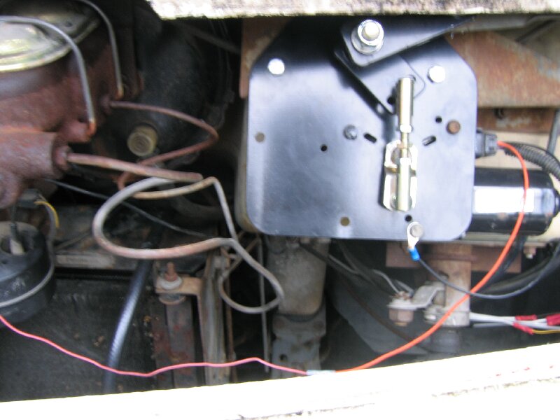 JC4 Auxillary Vacuum Pump mount on Electric Wiper Kit