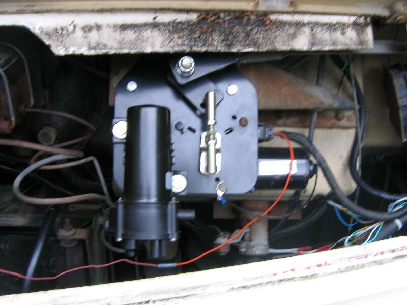 JC4 Auxillary Vacuum Pump mount on Electric Wiper Kit