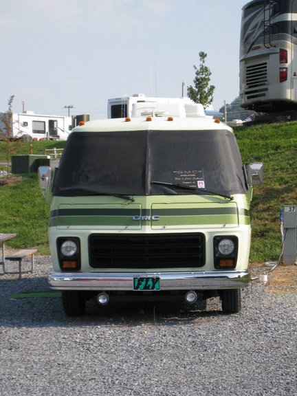 Gene &amp; Joan Jackson`s coach