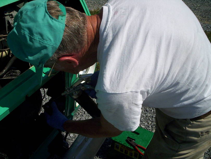 Elmer got his steering shaft repaired with a new boot