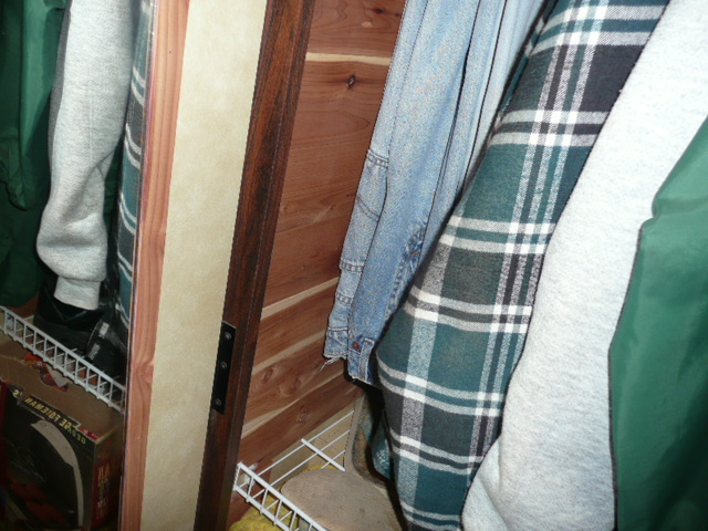 GMC_cedar_closet_012