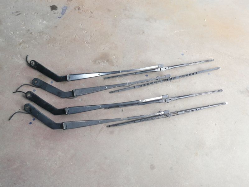 Lumina wiper arms