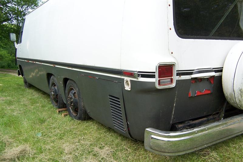 rear quarter.  No generator in the compartment