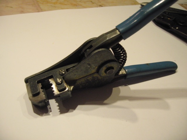 Crimping tools