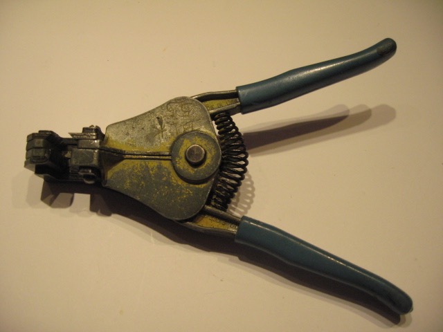 Crimping tools