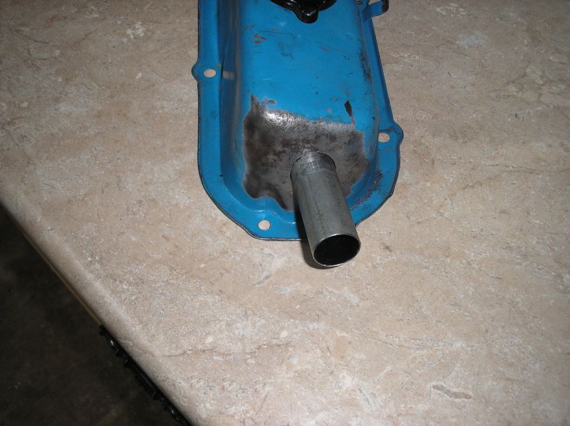 Oil filler port added to right rocker cover