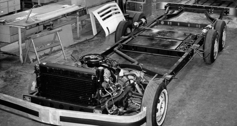 1st GMC prototype chassis using hydropneumatic rear suspension