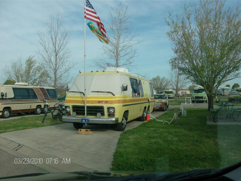 Nice Looking Coach and Cooper Mini Toad