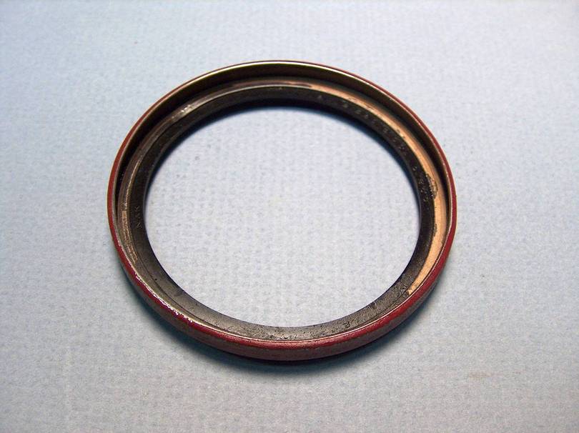 wheel_bearing_seal_problem_006