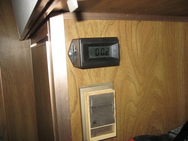 This is the digital ammeter that I added to an RV I have (not a GMC)