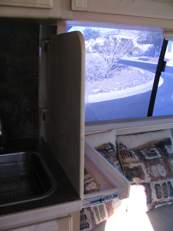 counter top extension (almost) finished