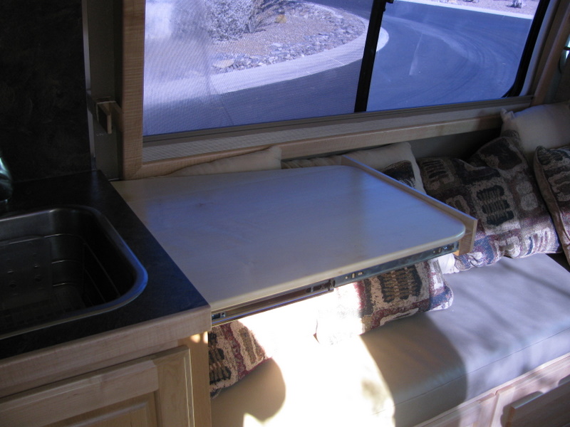 counter top extension (almost) finished