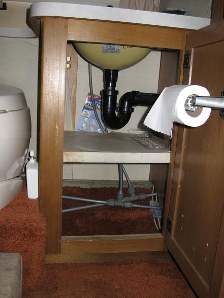 1978 Birchaven Rear Bath - As I got it - Interior