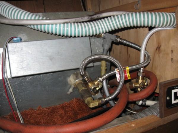 1978 Birchaven Rear Bath - Interior