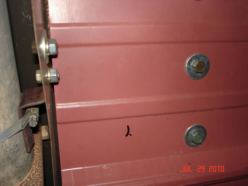 Shielding up next to exhaust topipe