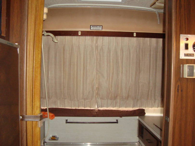 bath curtains