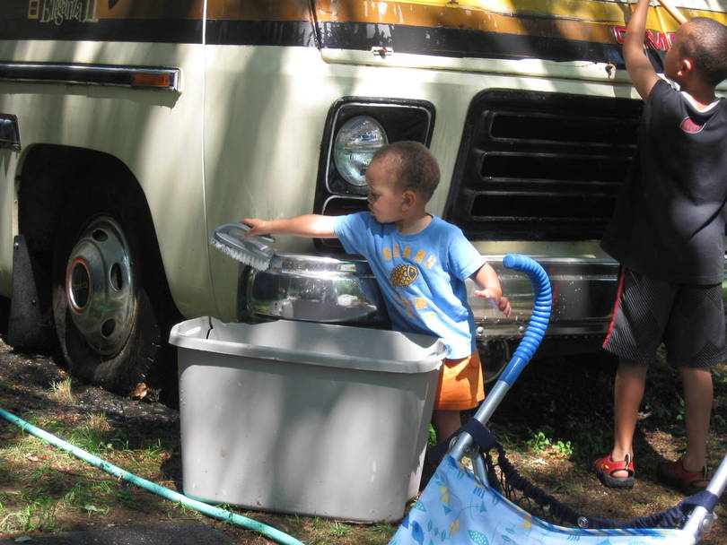 No hands spared...Jonah's Cleans the Bumpers.