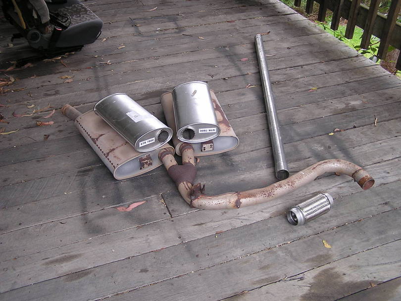 The usual maintenance photos every GMCer has