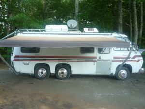 1975 GMC Avion  23 Foot