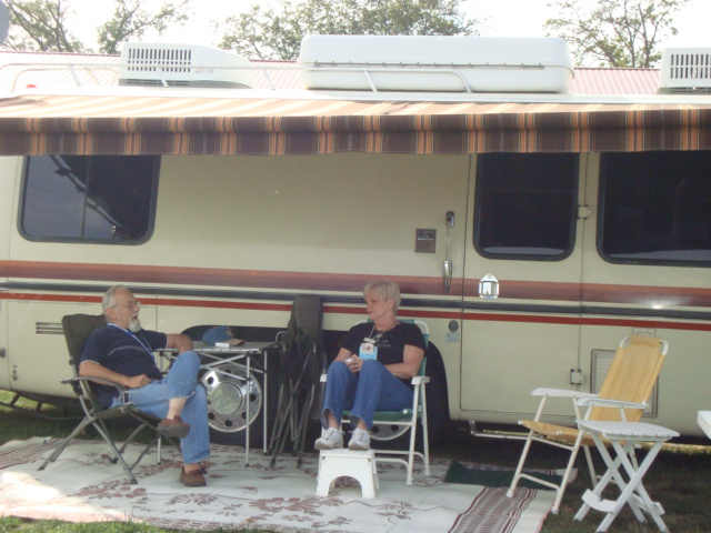 Dixielanders Pres Jeanne Slaten &amp; Roger Black