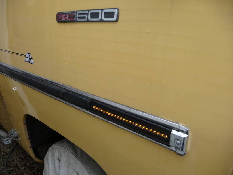 GMC_Side_Lights_021