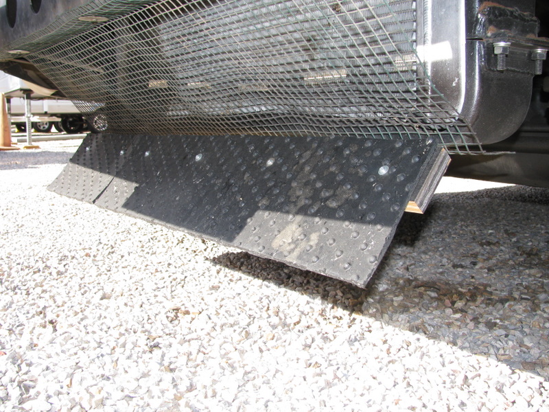 Air flow deflectors