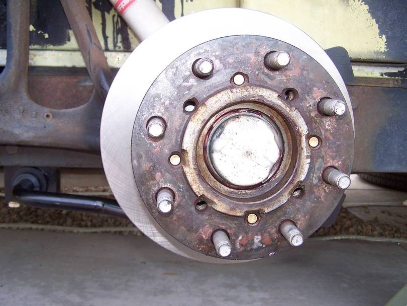 Inner dust cap installed