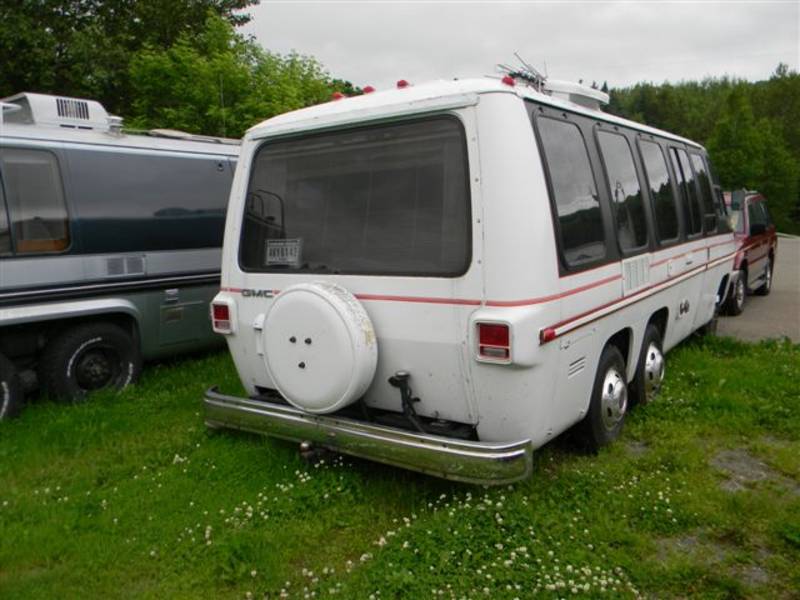 23 coaches on Kijiji