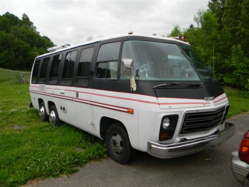 23 coaches on Kijiji