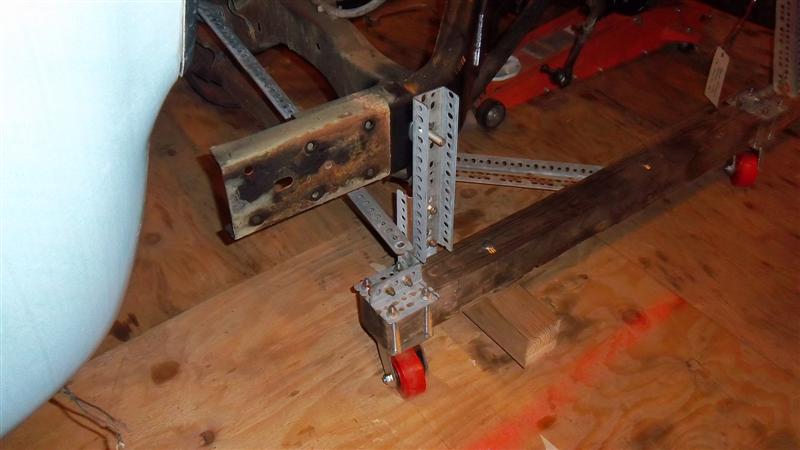 Front Clip Dolly - right rear corner upright