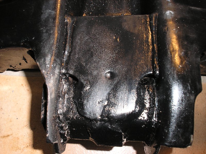 0220_--_Modification_at_bottom_of_socket