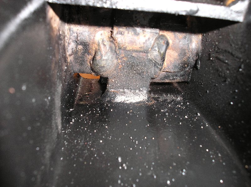 0240_--_Reinforcement_inside_A-arm