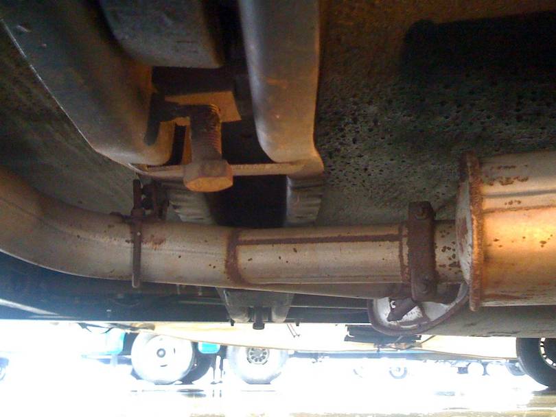 GMC_torsion_bar_and_LCA_008