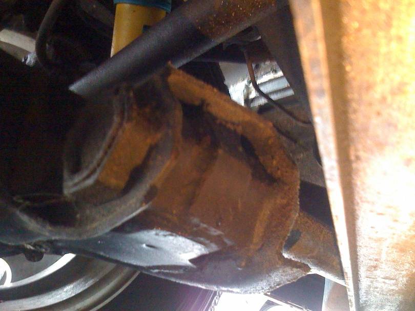 GMC_torsion_bar_and_LCA_009