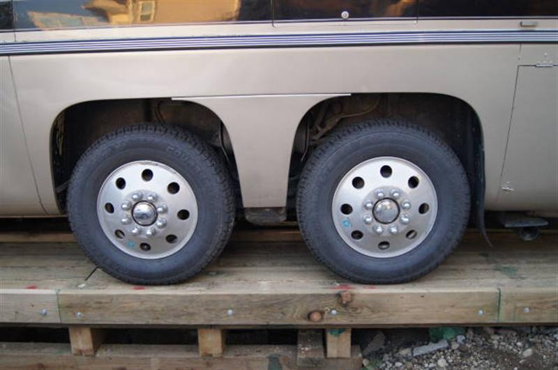 More Pics of Dwayne's ramp