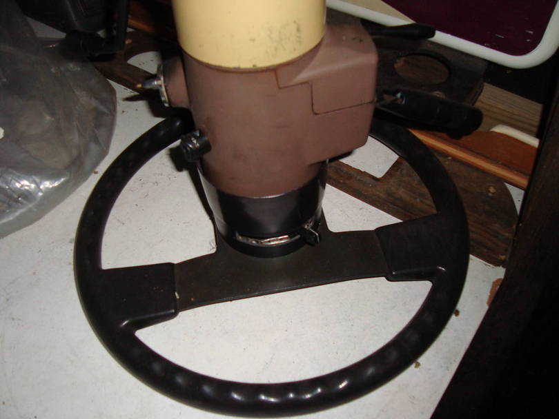 lever on the bottom and extended coller