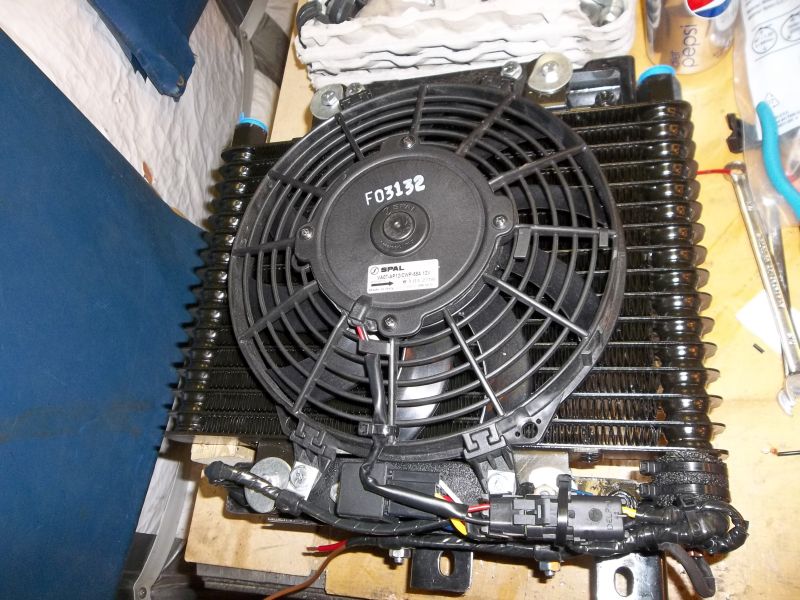 B&amp;M Engine Oil Cooler with Fan