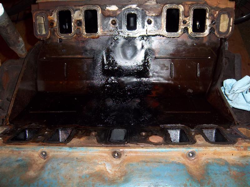 engine_disassembly_003_Medium_