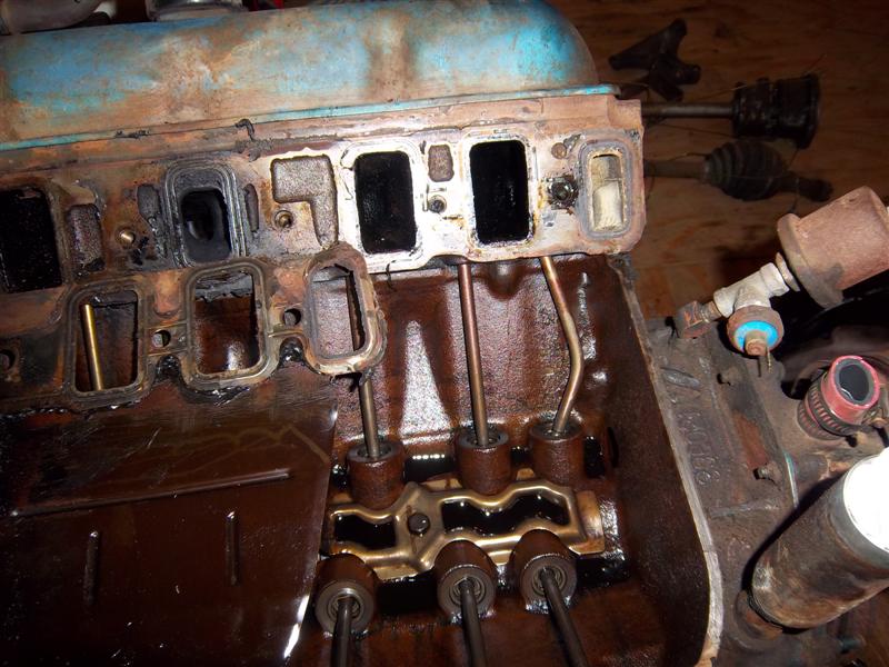 engine_disassembly_008_Medium_