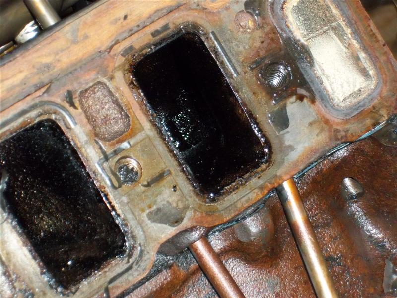 engine_disassembly_011_Medium_