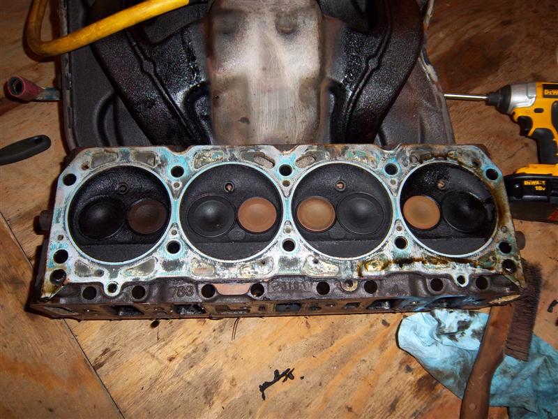 engine_disassembly_016_Medium_