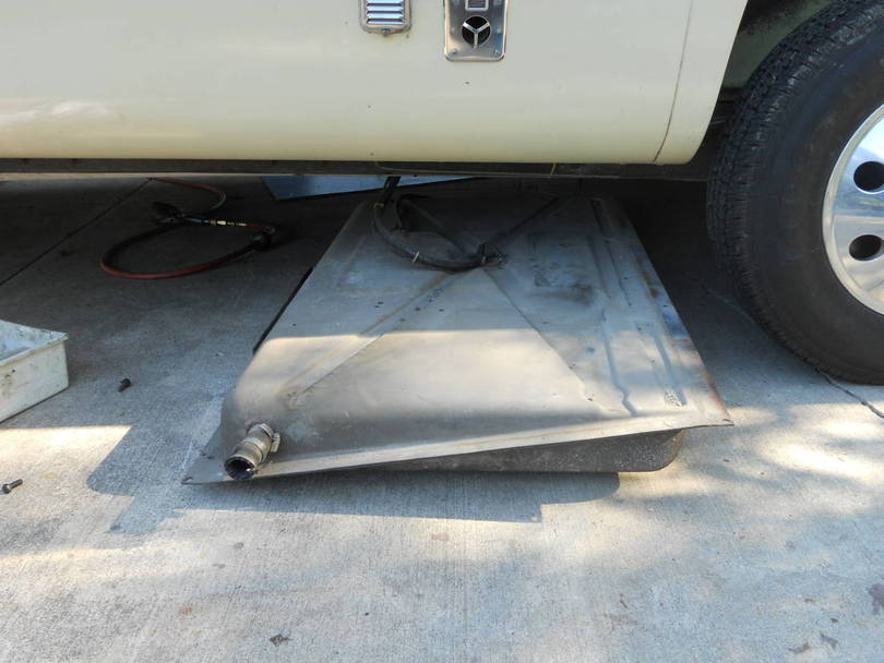 front tank out the side