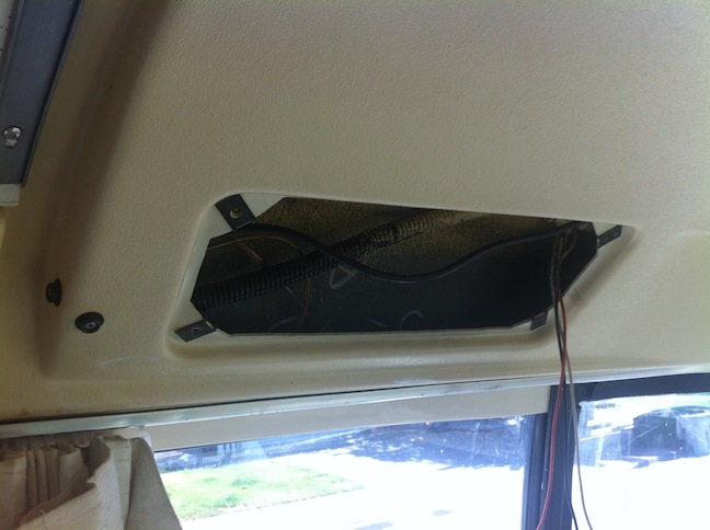 Faded cap by drivers speaker