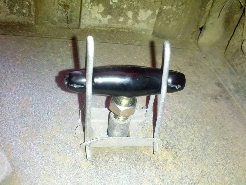 holding tank valve handle