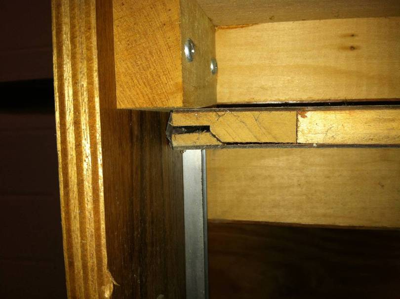 Aircraft fold down table