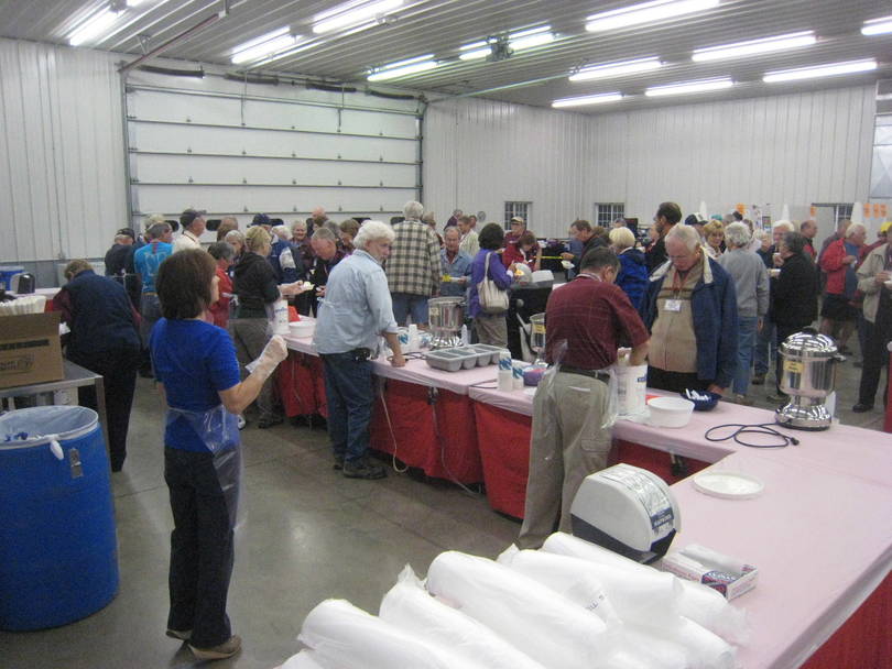 Dan, Teri and helpers serve ice cream