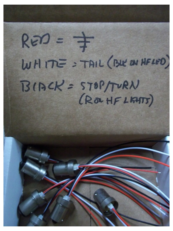 The wire colors don't match.