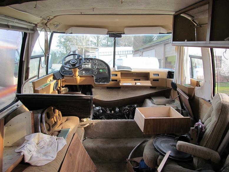 1977(76 tze) Palm beach Parts coach